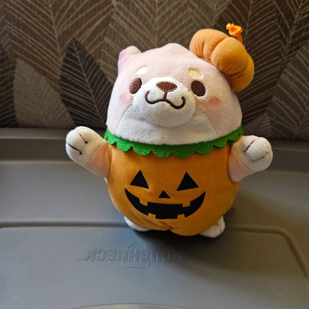 MOCHISHIBA JAPANESE HALLOWEEN MASCOT NWT